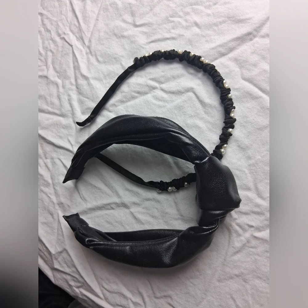 Headband Set with Pearls - Picture 2 of 3